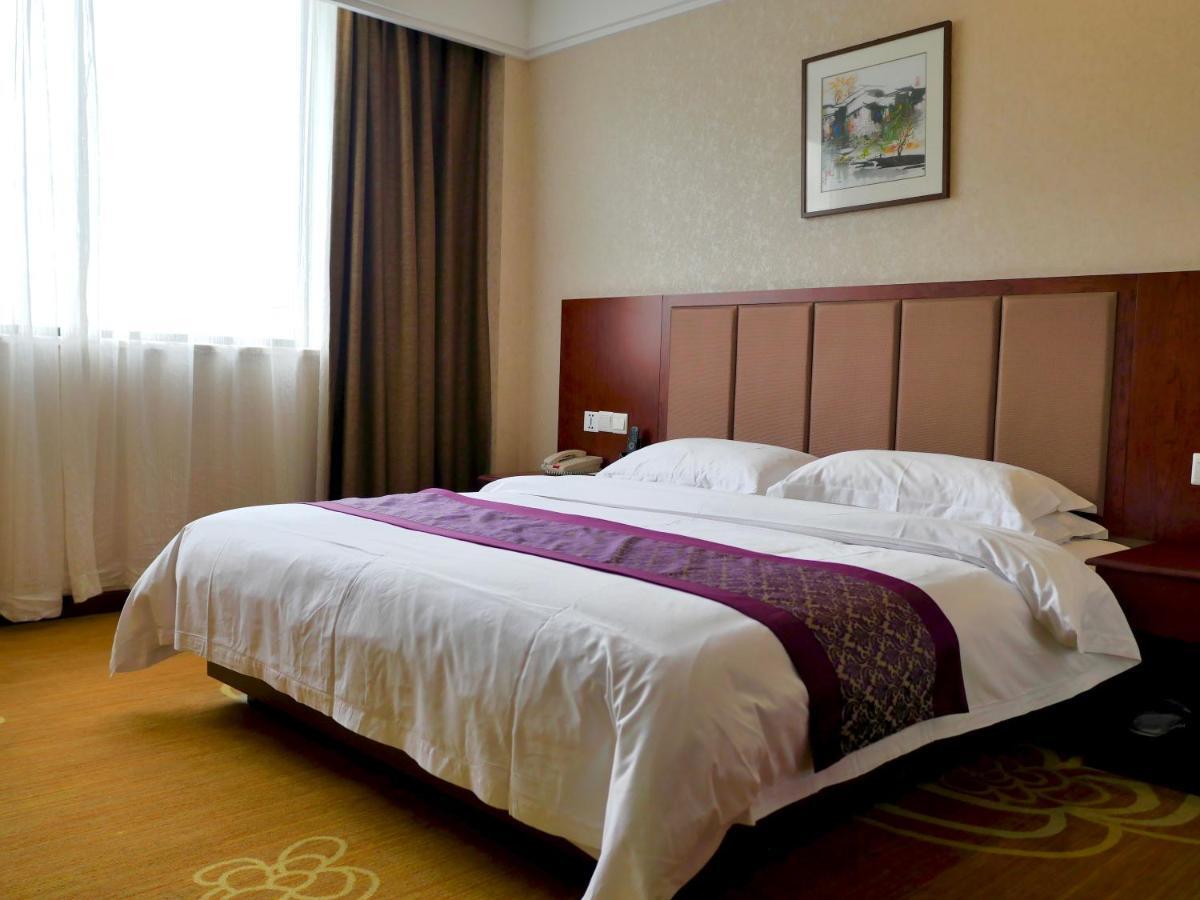 New Knight Royal Hotel Airport And International Resort Shanghái Exterior foto
